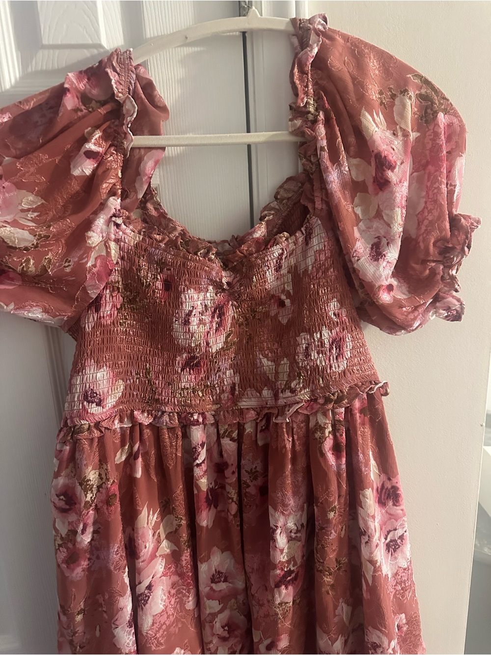 ARULA Rose-Pink Floral Puff Sleeve Smocked Dress